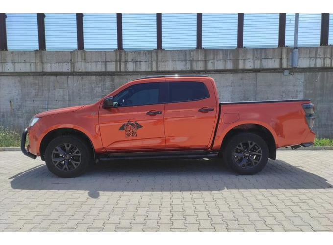 Isuzu D-max